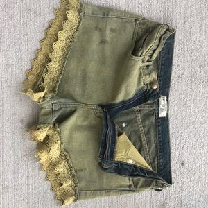 NWOT free people lace distressed green shorts W30